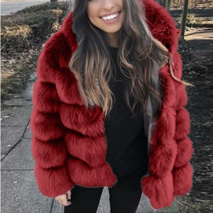 CALINE | Glamorous Fur Coat