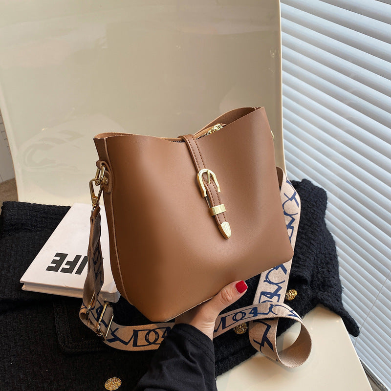 DARIA | Elegant Maxi Bag