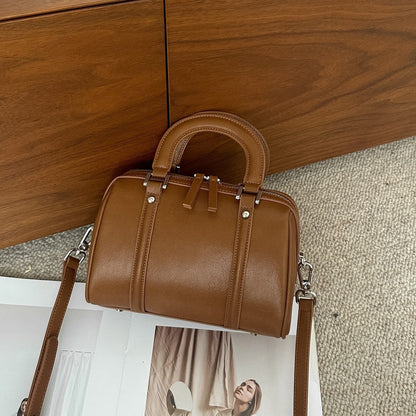 CYLEA | Cylindrical Leather Bag