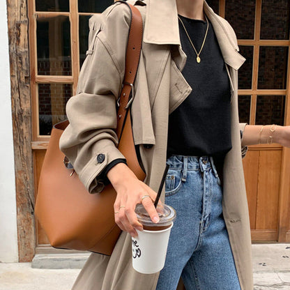 AURA | Elegant Travel Bag 