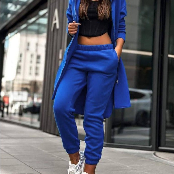 ESTINA | Conjunto con capucha de moda