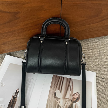 CYLEA | Cylindrical Leather Bag
