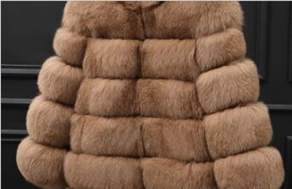 CALINE | Glamorous Fur Coat