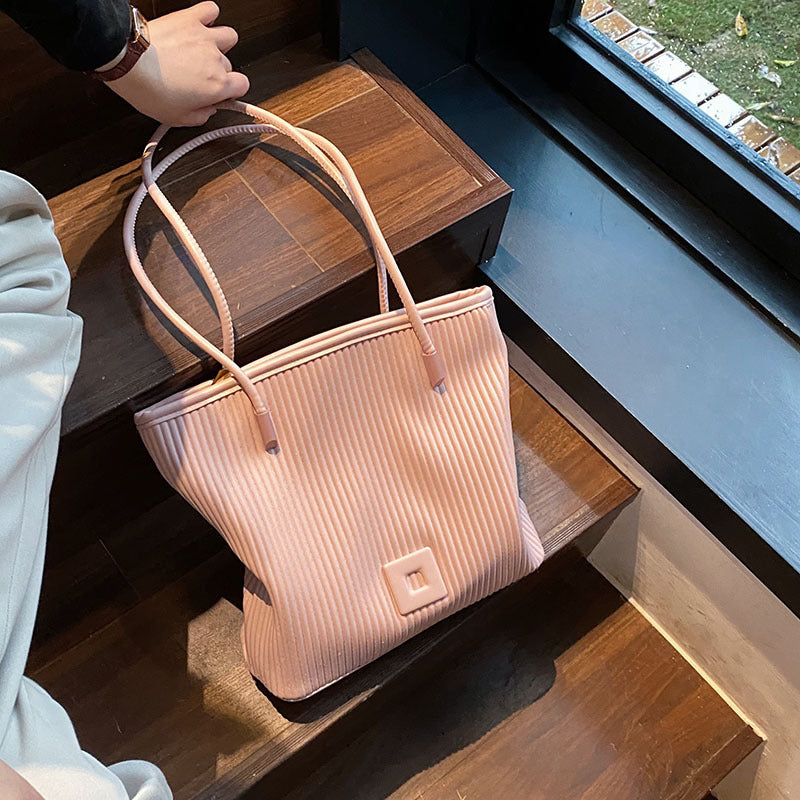 MIREILLE | Square Handbag