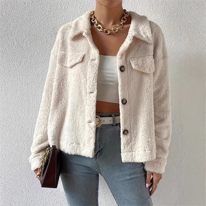 LLIVIA | White Velvet Jacket