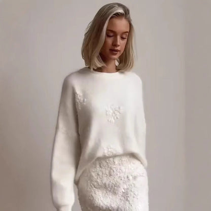 ORIANE | Pull Douillet Fleuron