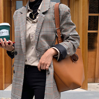 AURA | Elegant Travel Bag 