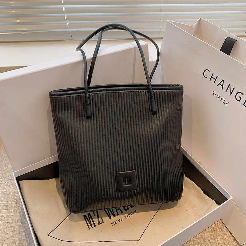 MIREILLE | Square Handbag