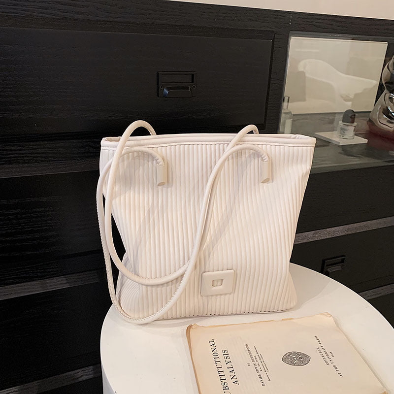 MIREILLE | Square Handbag