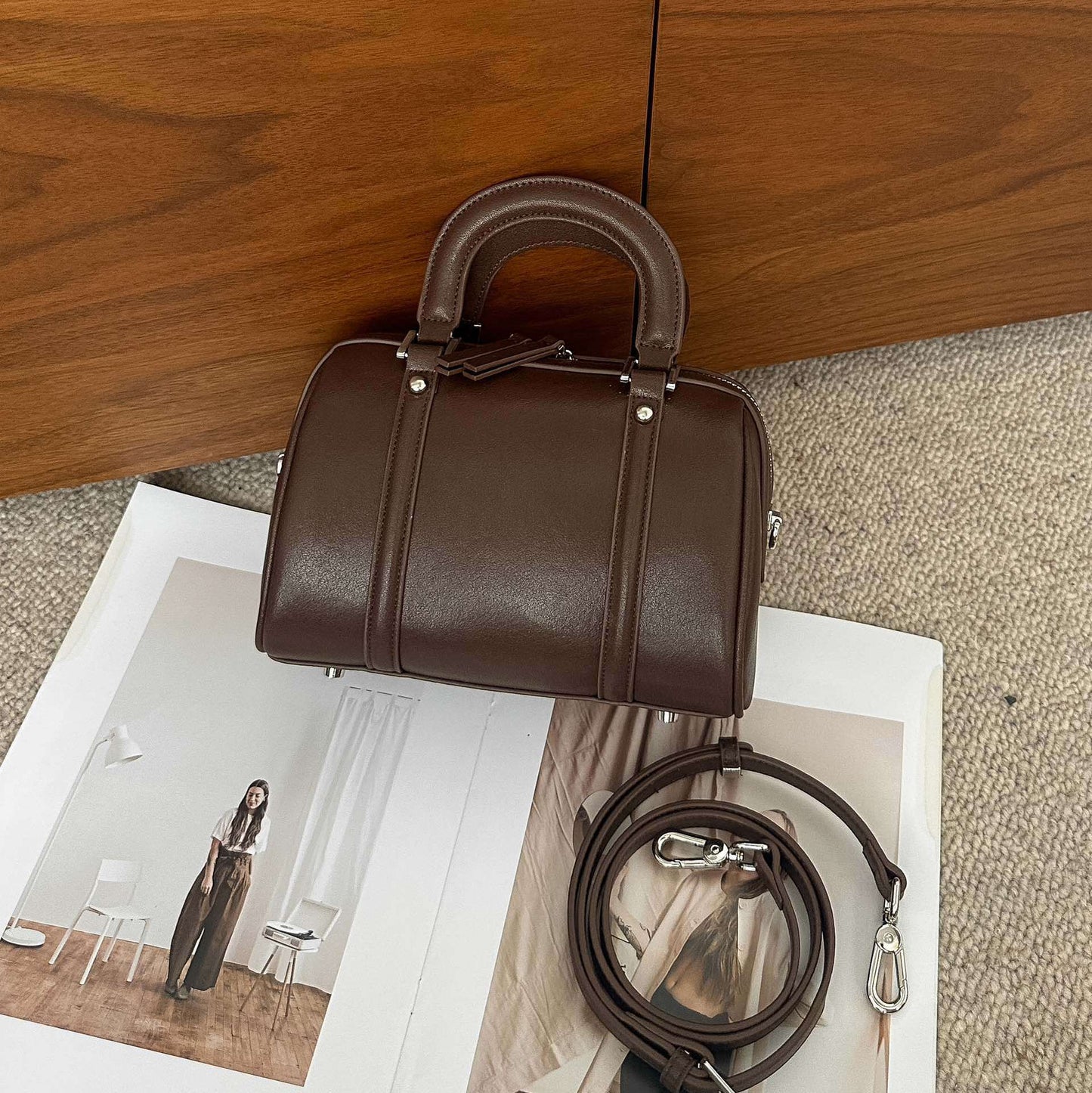 CYLEA | Cylindrical Leather Bag