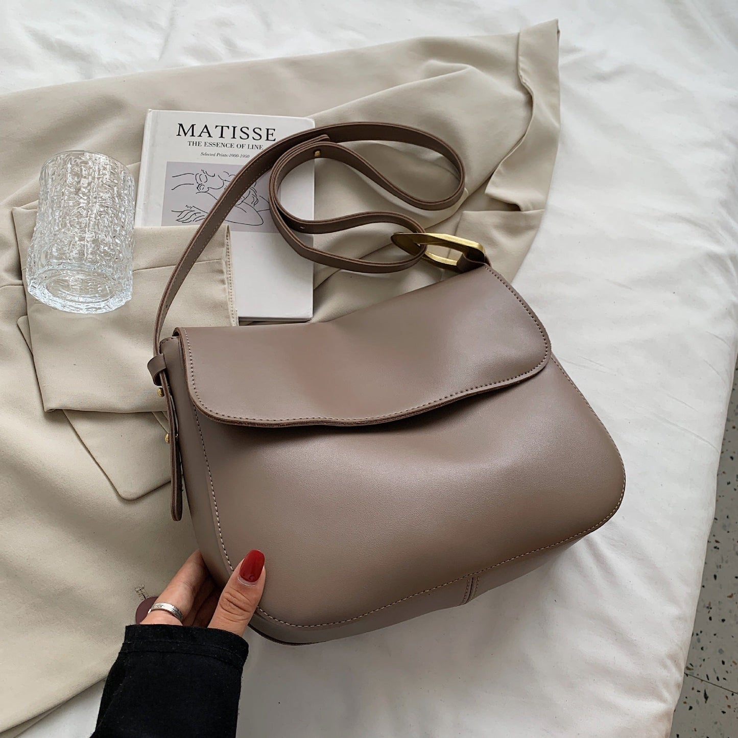 VICTORIA | Retro Handbag
