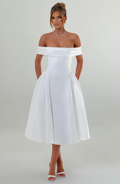 SABRINE | Robe Satinée Élégante