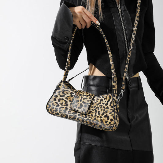 NOREA | Retro Leopard Handbag